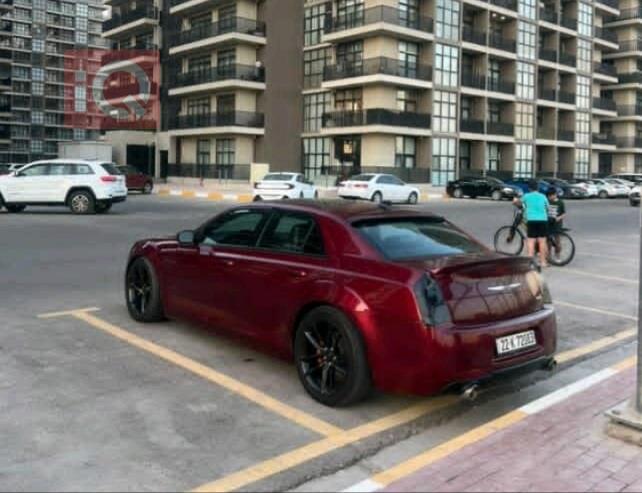 كرايسلر 300